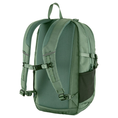 Mochila Verde Fjallraven Skule 20L Patina Green Impermeable y Versátil 