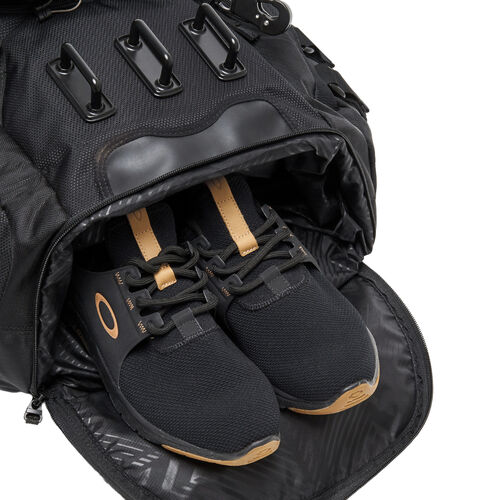 Mochila Negra Oakley Kitchen Sink Stealth Black 34L Resistente y Versátil 