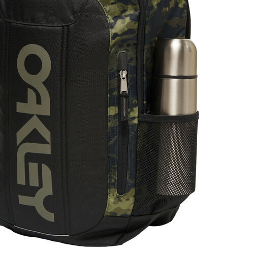 Mochila Verde con Camuflaje Oakley Enduro 20L 3.0 Tiger Camo Green Hidrófuga y Resistente 