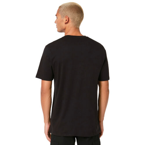 Camiseta Negra Oakley Mark II Tee 2.0 Blackout de Estilo Icónico S
