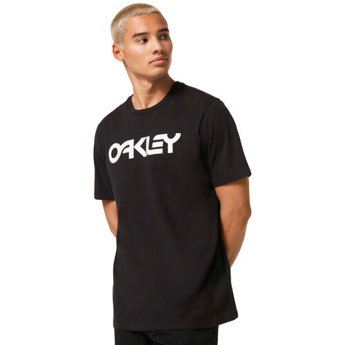 Camiseta Negra Oakley Mark II Tee 2.0 Blackout de Estilo Icónico S