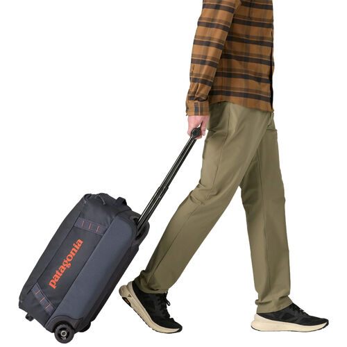 Maleta Gris Patagonia Black Hole® Wheeled Duffel 40L Smolder Blue para Viajes Intensos