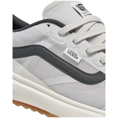 Zapatillas Grises Vans  Mte UltraRange 2.0 Frost Gray Baja Ligera Y Versátil 40