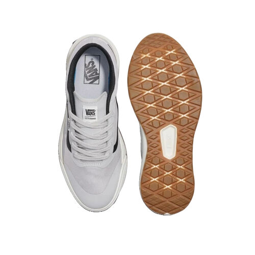 Zapatillas Grises Vans  Mte UltraRange 2.0 Frost Gray Baja Ligera Y Versátil 40