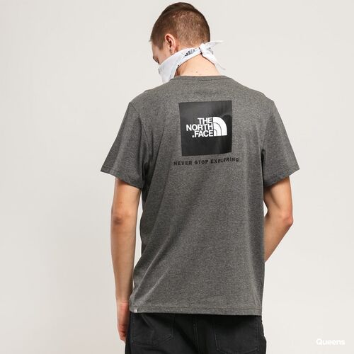 Camiseta gris The North Face Red Box XS