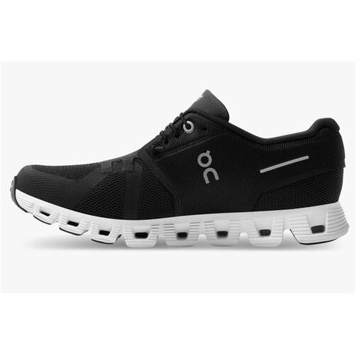 Zapatillas Negra y Blanca On Running Cloud 5 Black-White 37