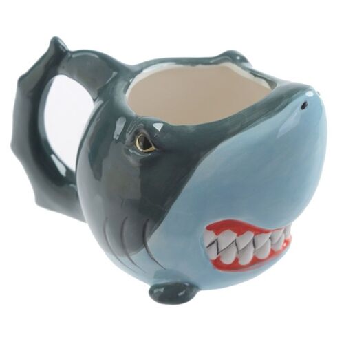 Taza de Cerámica 3D Puckator con Forma de Tiburón 