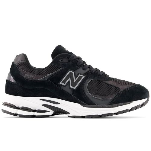 Zapatillas New Balance Negras 2002R 42