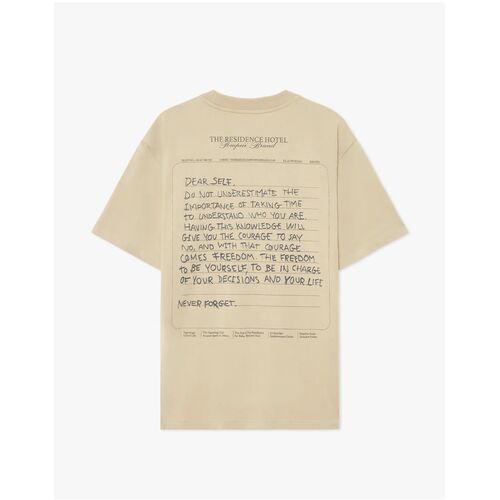 Camiseta Beige Pompeii Cedar Hotel Note Graphic Tee  L